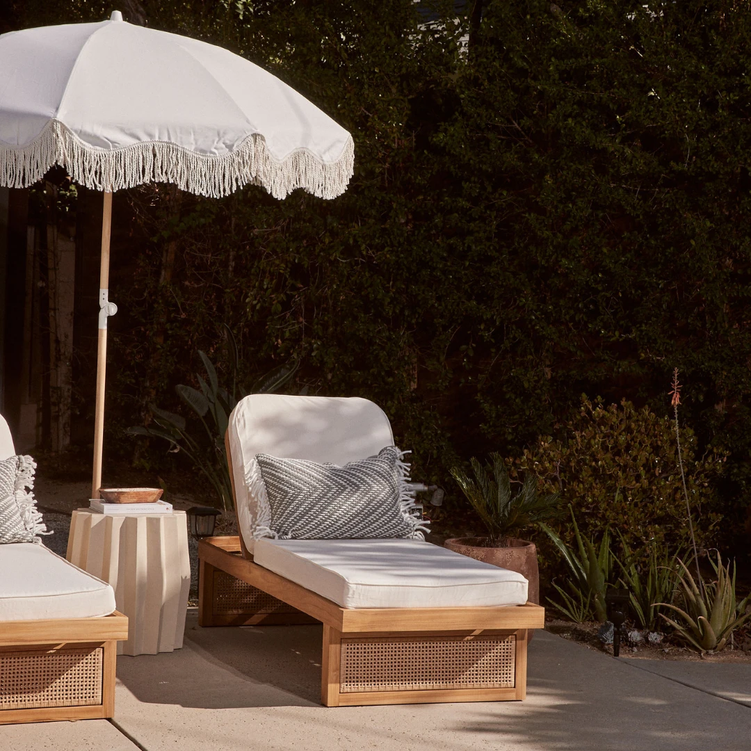 Fringe Beach Umbrella 6 Fringe Beach Umbrella - Image 4