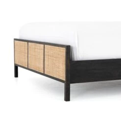 Sydney Bed -Noir || Bloomingville Shop IPRS 030KB DET 3 3d550e0c 7859 4f06 a179 831e1d03a360