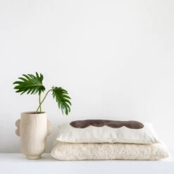 Darius Vase 12 Darius Vase -Noir || Bloomingville Shop UNC105542 5