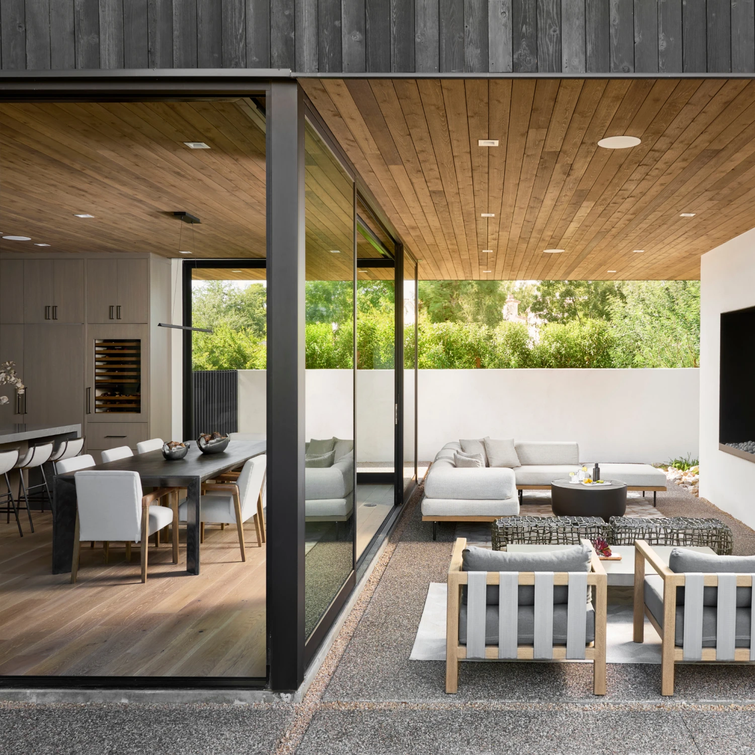 Zander Outdoor Bench 4 Zander Outdoor Bench - Image 2